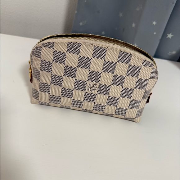 Louis Vuitton Damier Azur Cosmetic Makeup Toiletry Pouch Case - Picture 2 of 7